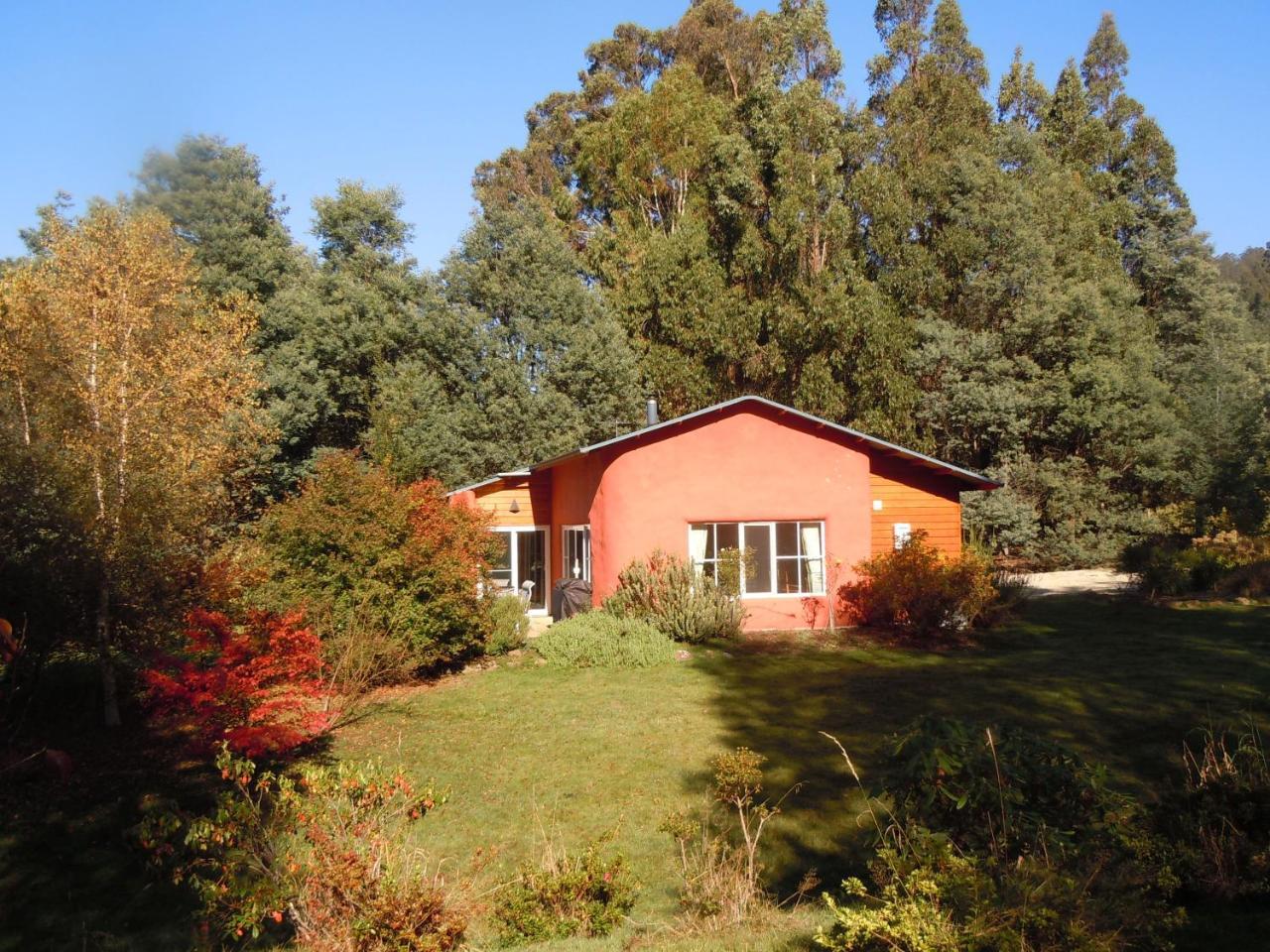 Whispering Spirit Holiday Cottages & Mini Ponies Franklin Exterior photo